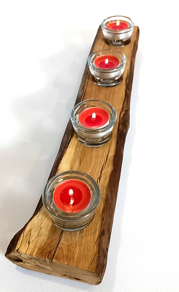 Dřevěný svícen z buku 48x9x5cm