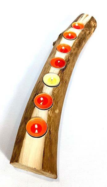 Dřevěný svícen z osiky 51x10x6cm