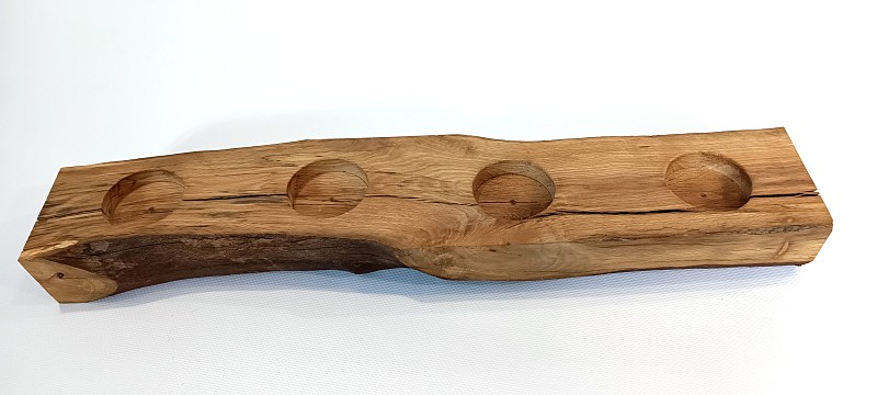 Dřevěný svícen z buku 47x9x5cm