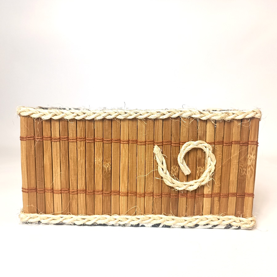 Sada dvou košíků z bambusu a zebrované látky