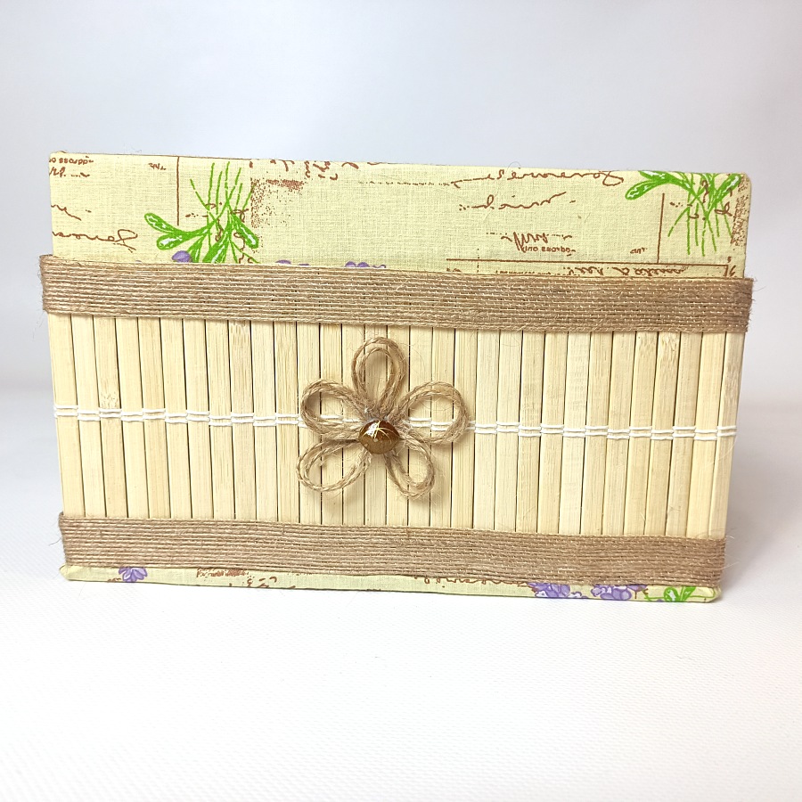 Sada košíků z bambusu a levandulové látky