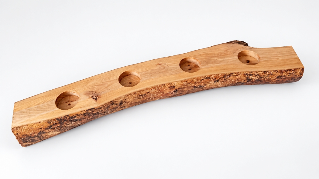 Bukový svícen s přirozeným obloukem na 4 čajové svíčky – 52 cm